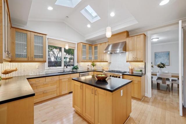 20460 Williams Avenue, Saratoga CA: https://media.crmls.org/mediaz/6f8ddc83-2aff-4934-b19a-c4070c51ed93.jpg