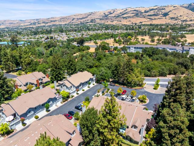 2784 Buena Point Court, San Jose CA: https://media.crmls.org/mediaz/6f8e36a3-ee45-4eeb-a50a-79d7849372c5.jpg