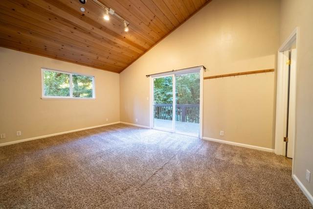 1301 Bear Creek, Boulder Creek CA: https://media.crmls.org/mediaz/6f8ea44b-c06e-4338-9414-b5f7be97fbd1.jpg