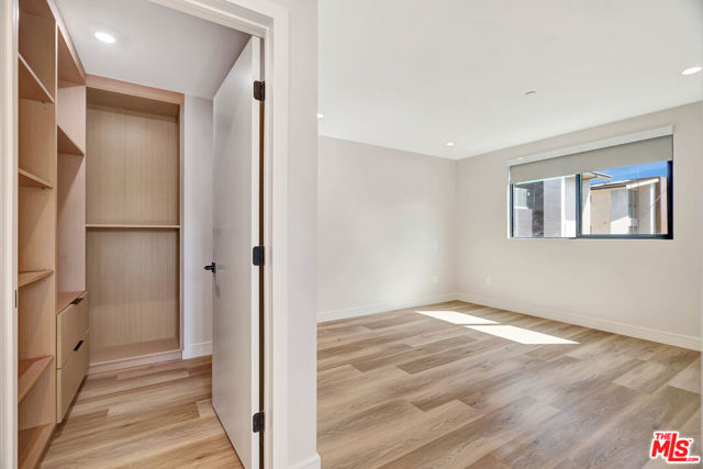 1921 Federal Avenue, Los Angeles CA: https://media.crmls.org/mediaz/6f91545f-1912-4333-be35-f70b785cb5b9.jpg