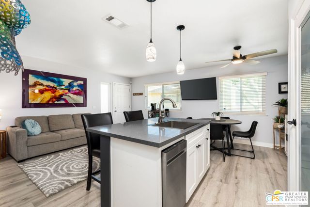 Image 7 of 28 For 72733 Willow Street 3