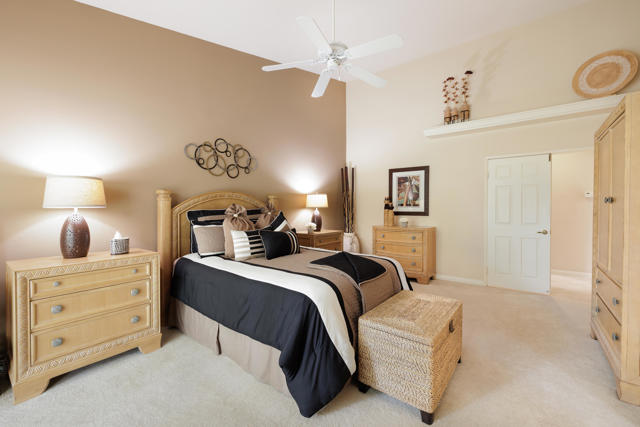 101 Desert Falls Drive, Palm Desert CA: https://media.crmls.org/mediaz/6f92ab78-3095-4c7b-8a8c-8db3b1899adc.jpg