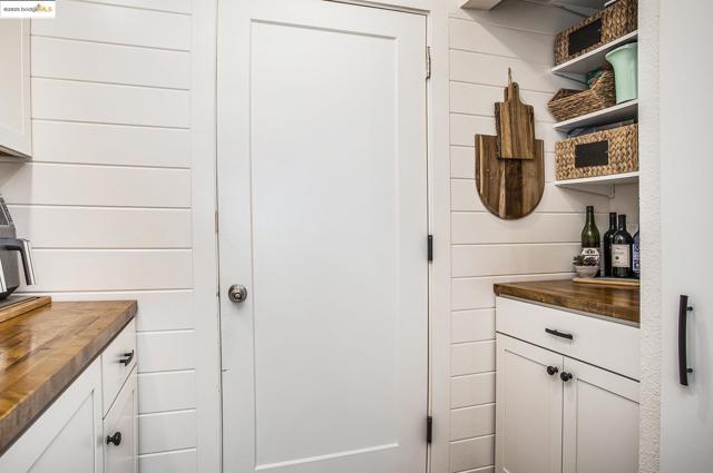 1550 Trawler St, Discovery Bay CA: https://media.crmls.org/mediaz/6f9360ba-5607-436b-a2ec-e052abdc6c33.jpg