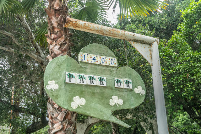 1400 Park Drive, Ojai CA: https://media.crmls.org/mediaz/6f93a8ce-4e88-4404-b56b-a3cdd2370cb4.jpg