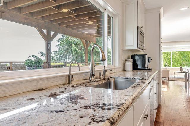 30 Valley Road, San Carlos CA: https://media.crmls.org/mediaz/6f94bb56-992d-465a-bd58-fe861d1a3d91.jpg