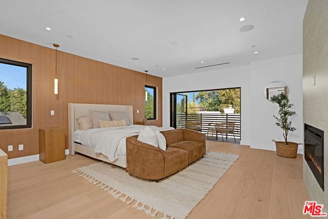 17509 Martha Street photo 33