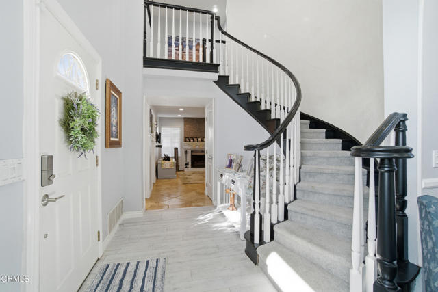 Detail Gallery Image 4 of 61 For 1288 Old Ranch Rd, Camarillo,  CA 93012 - 4 Beds | 2/1 Baths