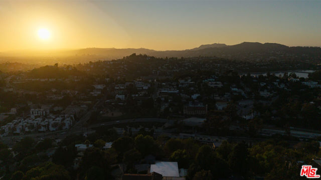 3 Bed Home for Sale in Los Angeles, California