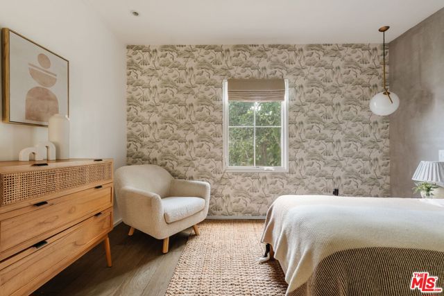 4128 Baywood Street, Los Angeles CA: https://media.crmls.org/mediaz/6f97827c-aafb-4083-89ab-f91c801264eb.jpg