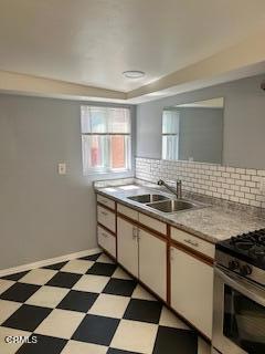 Detail Gallery Image 3 of 11 For 244 El Medio St, Ventura,  CA 93001 - 1 Beds | 1 Baths
