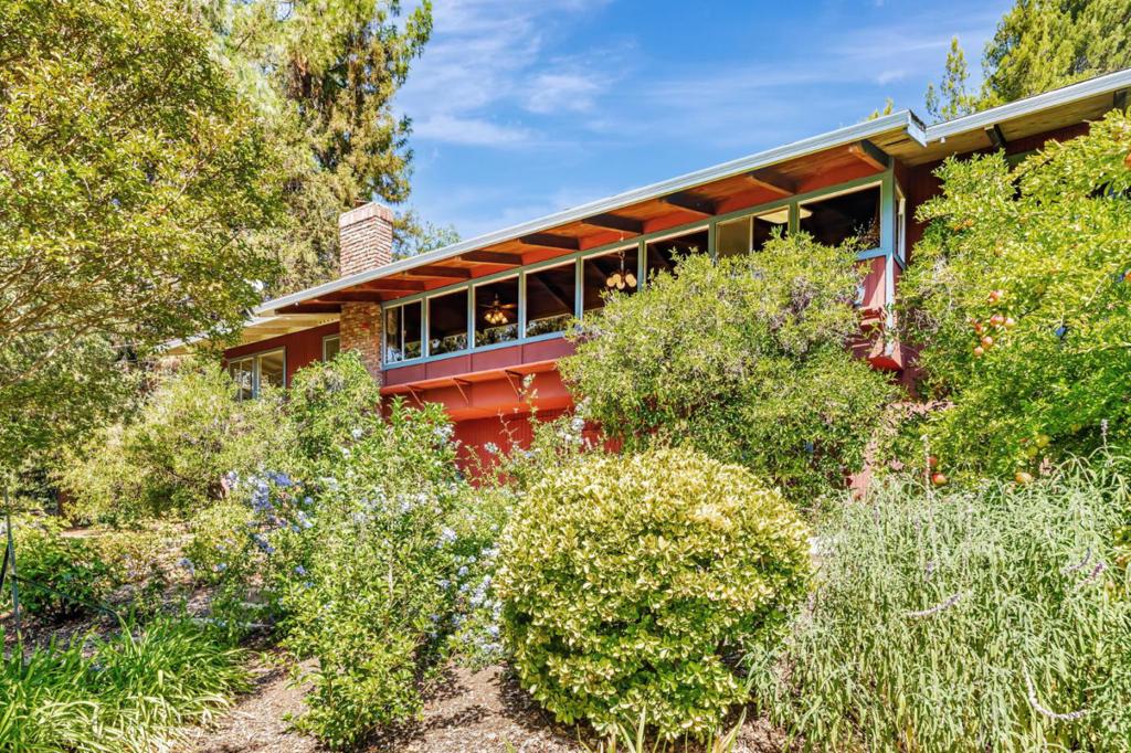 18950 Graystone Lane