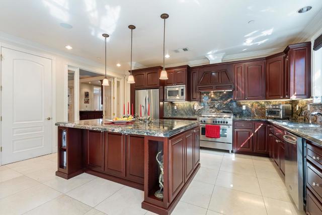 6415 Moores Avenue, Newark CA: https://media.crmls.org/mediaz/6f99dea9-b00a-4572-a858-8358ed3f158a.jpg