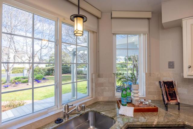 21 Pinehurst Lane, Half Moon Bay CA: https://media.crmls.org/mediaz/6f9a445a-c1ff-40d3-92c1-880c8b0e77ad.jpg