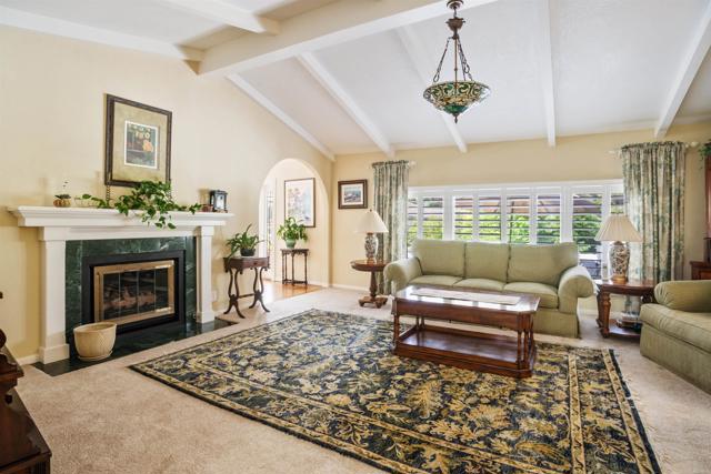 Image 11 of 31 For 755 Oleander Place