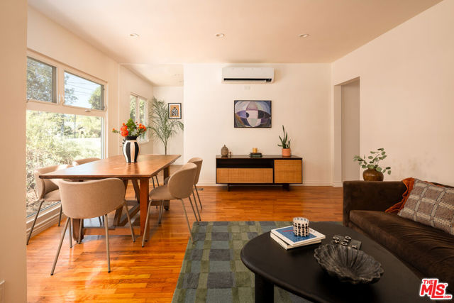 2646 Rich Street photo 5