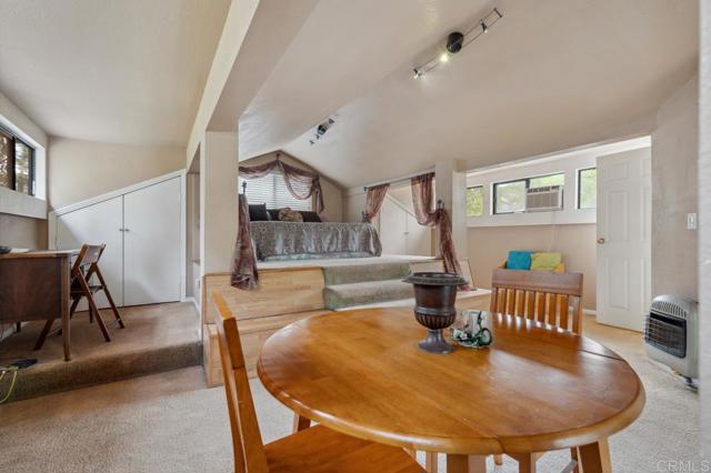 10880 Hess Drive, La Mesa CA: https://media.crmls.org/mediaz/6f9b9347-0c97-401b-9add-1d6a0ebfc0af.jpg