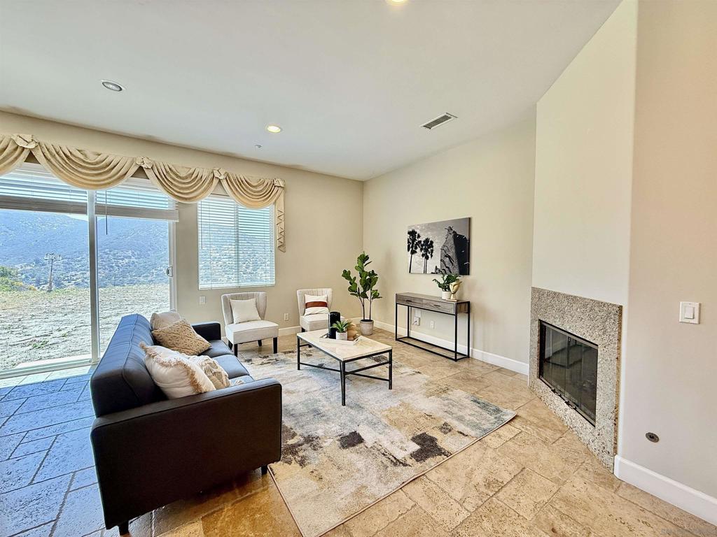 MLS #250028419SD image #13