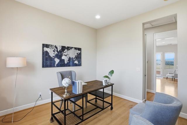 979 Via Rodriguez, San Juan Bautista CA: https://media.crmls.org/mediaz/6f9c19a7-91c6-4898-98ef-c1b9add4fe18.jpg