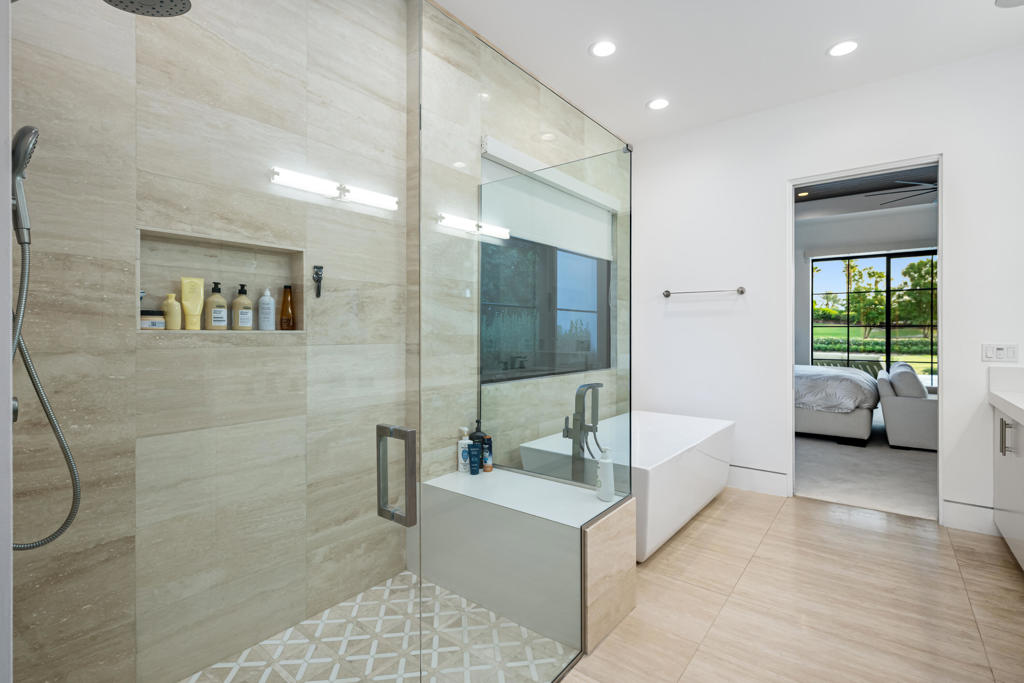 MLS #219132942DA image #18