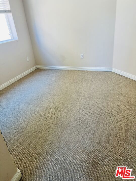 5719 Camellia Avenue, 109 photo 21