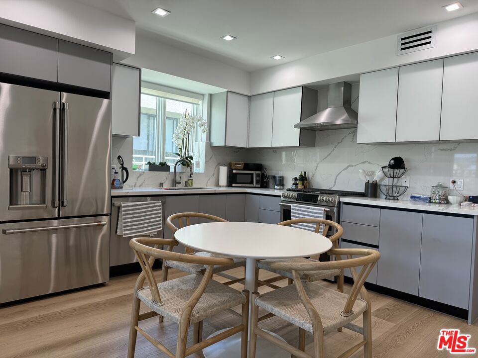 MLS #25625949 image #18