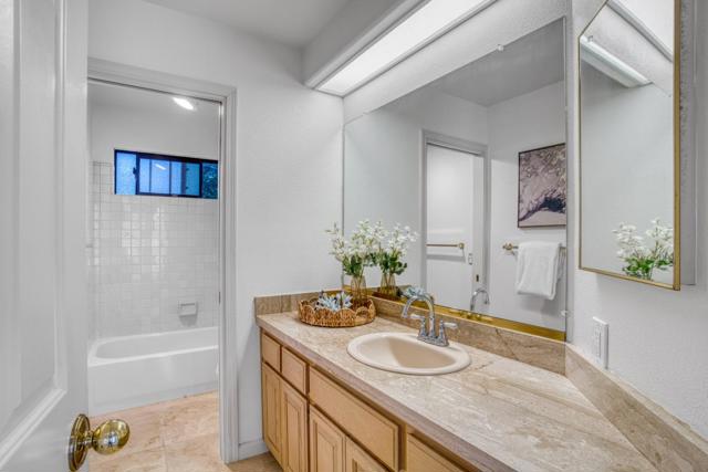 18 Foothill Place, Pleasanton CA: https://media.crmls.org/mediaz/6f9e0d8e-8c4b-4d83-a203-552021799049.jpg