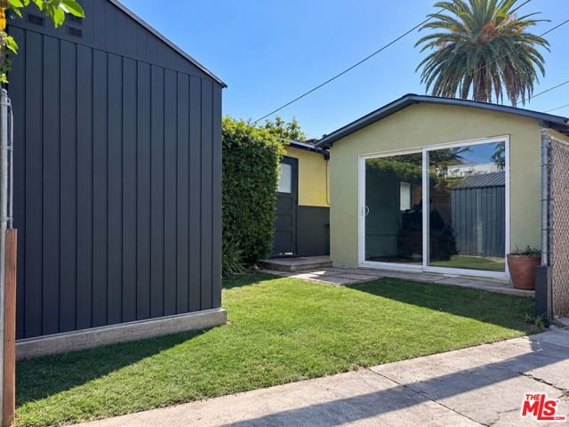 767 Sunset Avenue photo 38