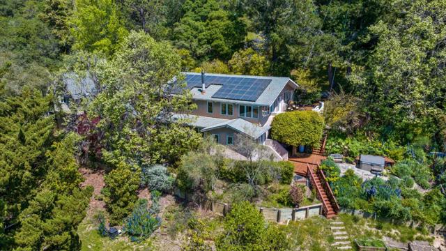 2222 Ocean Street, Santa Cruz CA: https://media.crmls.org/mediaz/6f9fd440-4304-4b19-8f66-d5e15a873497.jpg