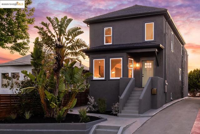 Details for 4015 Rhoda Ave, Oakland, CA 94602