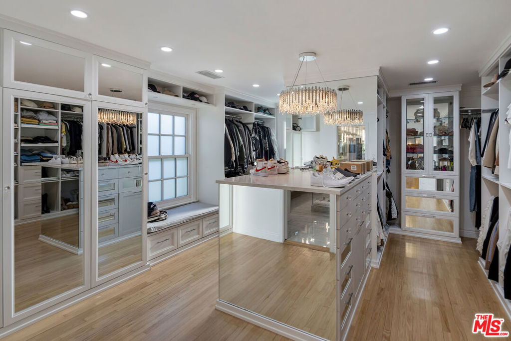 MLS #26980191 image #15