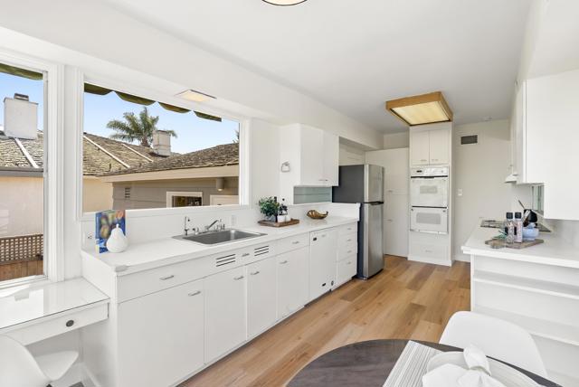 1451 Savoy Circle, San Diego CA: https://media.crmls.org/mediaz/6fa011b4-8aff-4a71-8558-d6b8dc961ebc.jpg