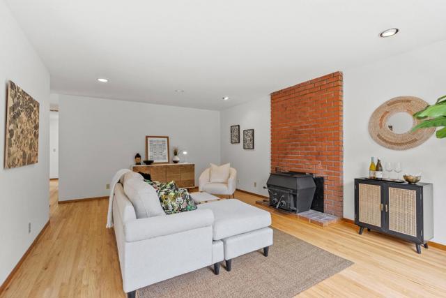 150 Sir Francis Court, Capitola CA: https://media.crmls.org/mediaz/6fa0ad1f-0af2-4b60-b518-ad2a06e81973.jpg