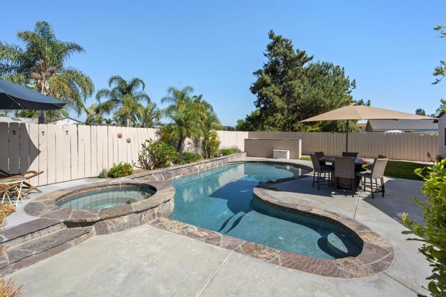 10347 WOODROSE AVE, Santee CA: https://media.crmls.org/mediaz/6fa0cd73-0a09-44dc-8829-48049778c1b8.jpg