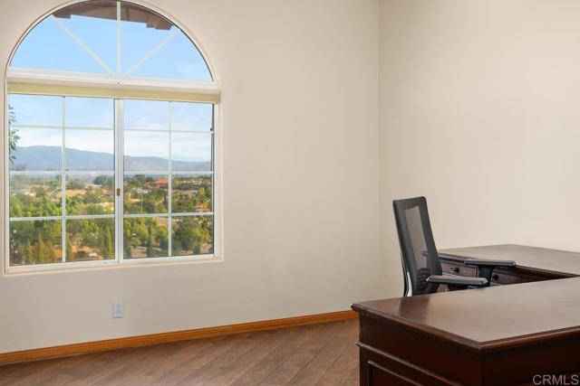 Image 6 of 59 For 10059 Boulder Knolls Drive