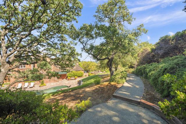 12359 Farr Ranch Road, Saratoga CA: https://media.crmls.org/mediaz/6fa196ad-7764-46a1-a0a0-f412ce614c42.jpg