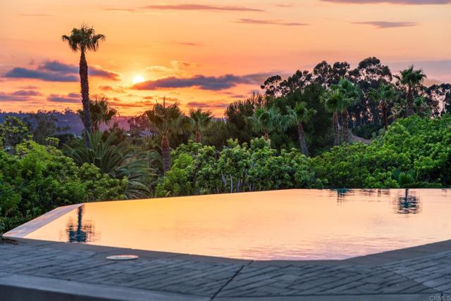 Detail Gallery Image 3 of 58 For 6868 Spyglass Lane, Rancho Santa Fe,  CA 92067 - 7 Beds | 7/2 Baths