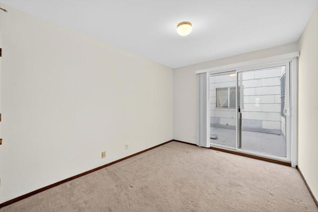 476 7th Avenue, San Francisco CA: https://media.crmls.org/mediaz/6fa4a210-6bab-4ff9-8cb0-700c2b45895b.jpg