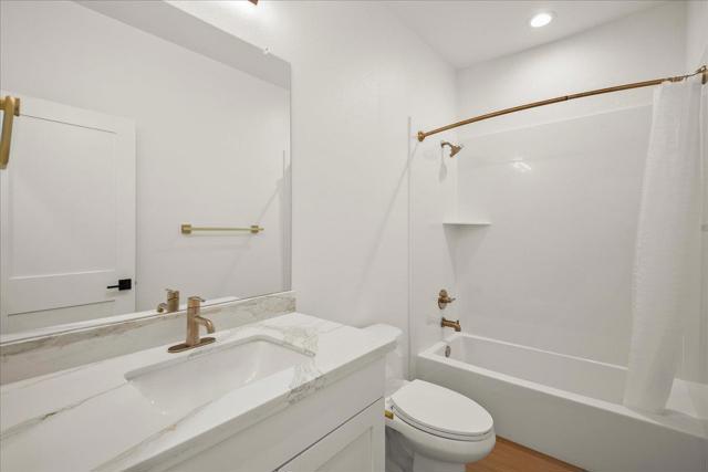 224 Carroll Street, Sunnyvale CA: https://media.crmls.org/mediaz/6fa5679b-bf9a-4409-a6f7-fb588845b81d.jpg