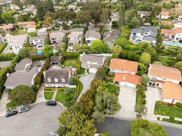 3024 Via Rivera, Palos Verdes Estates, California 90274, 3 Bedrooms Bedrooms, ,2 BathroomsBathrooms,Residential,For Sale,Via Rivera,PTP2403583