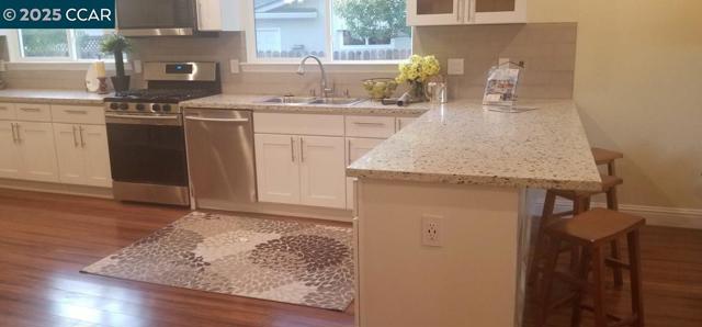 1818 Concord Ct, Concord CA: https://media.crmls.org/mediaz/6fa5a986-d5b3-4096-bc18-37812ed4a3d1.jpg