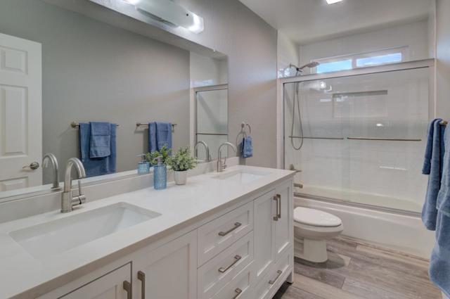 15120 Venetian Way, Morgan Hill CA: https://media.crmls.org/mediaz/6fa5ae51-a5ed-4902-aab5-2ea2da7dd212.jpg