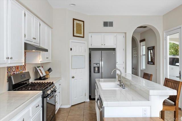 Detail Gallery Image 10 of 30 For 1744 Kenwood Pl, San Marcos,  CA 92078 - 3 Beds | 2/1 Baths