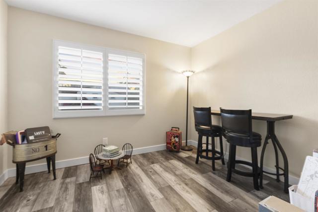 1209 Morgan Hill Drive, Chula Vista CA: https://media.crmls.org/mediaz/6fa6bcfe-91a3-4160-8aa3-d9775cc2c3a1.jpg
