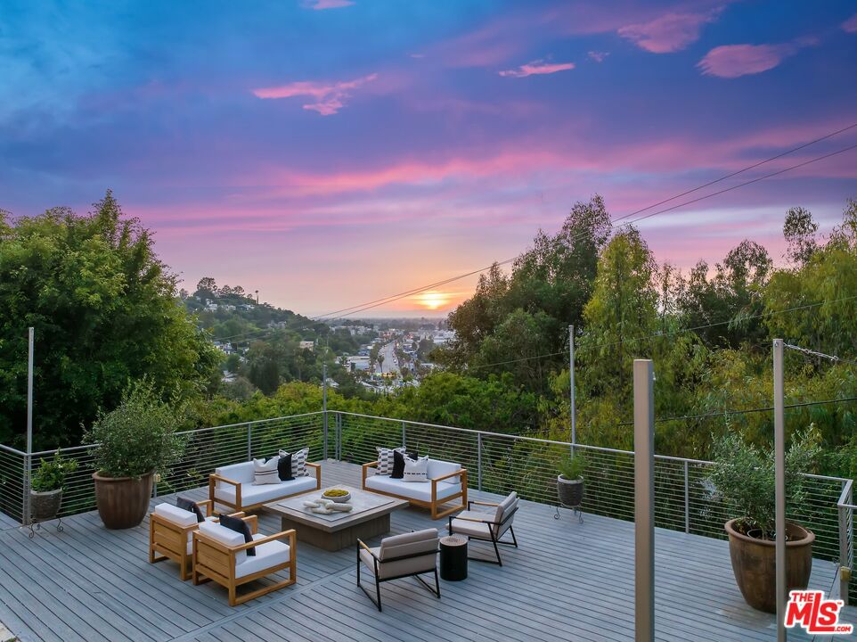 3768 Berry DriveStudio City img 31