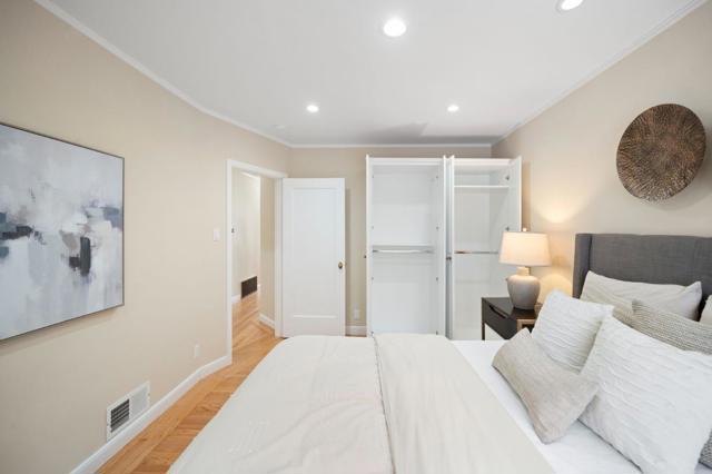 154 Stanyan Street, San Francisco CA: https://media.crmls.org/mediaz/6fa8c09d-86d8-4e33-a3ea-2cfe1f0a9fc0.jpg