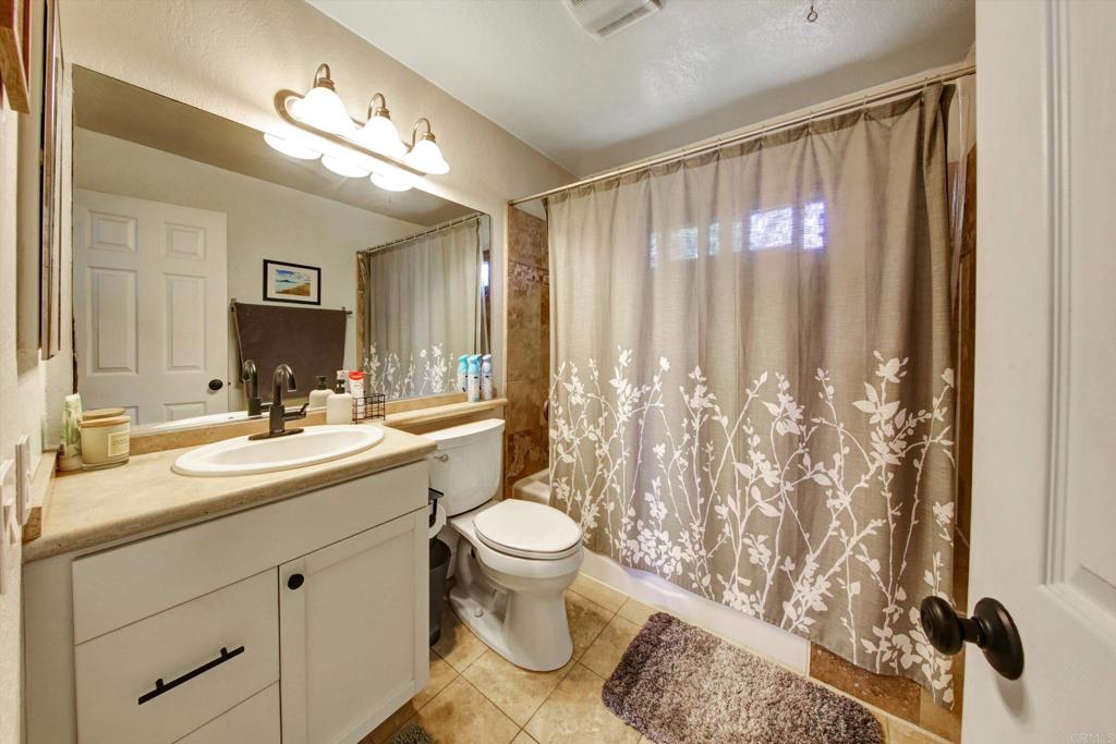2257 Worden St - photo 8