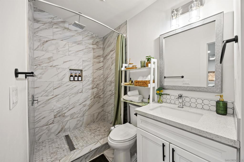 1936 Howard Ave - photo 16