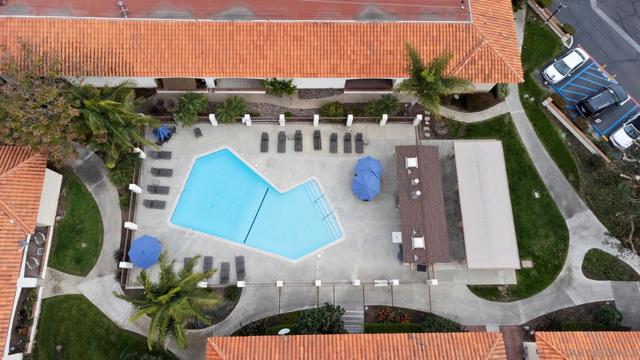 6019 Rancho Mission Rd, San Diego CA: https://media.crmls.org/mediaz/6fac1180-d1ec-434d-8b13-964d22cf8f31.jpg
