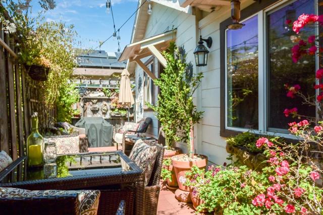 700 Howard Avenue, Burlingame CA: https://media.crmls.org/mediaz/6fac4f8c-7448-4522-b63f-d13a1fd3546a.jpg
