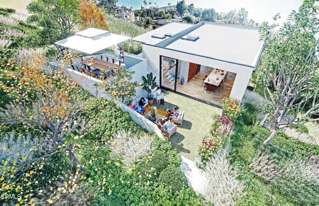 1070 N Oban Dr, Los Angeles CA: https://media.crmls.org/mediaz/6fac5e55-5c72-4946-ac17-1794eb6809dc.jpg
